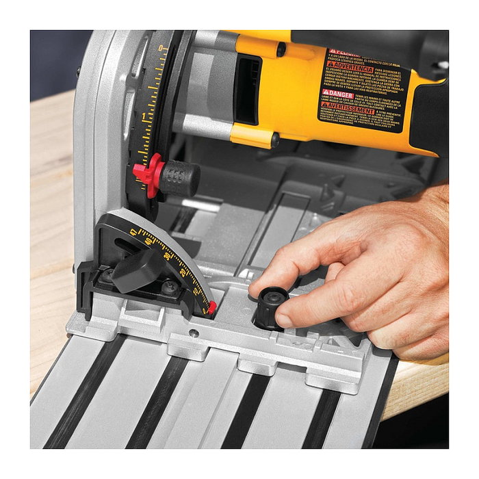DeWalt DWS520KTR-QS Sierra de inmersión con riel guía DeWalt DWS520KTR-QS Sierra de inmersión con riel guía