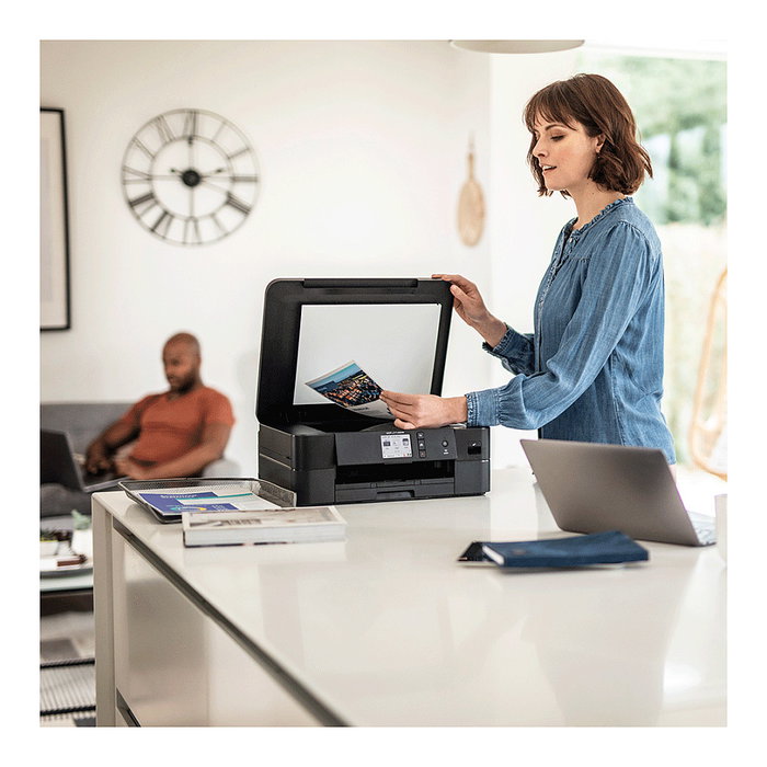 Brother DCP-J1140DW Impresora de Inyección de Tinta 3 en 1 A4 Air Print USB WLAN Dúplex Color Negro