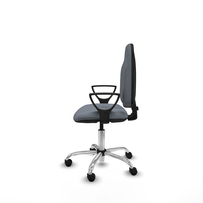 Silla de oficina Algarra con mecanismo Contacto permanente básico tapizada con Tela color Gris. Equipada con Base cromada, Brazos fijos y Ruedas de nailon 50 mm