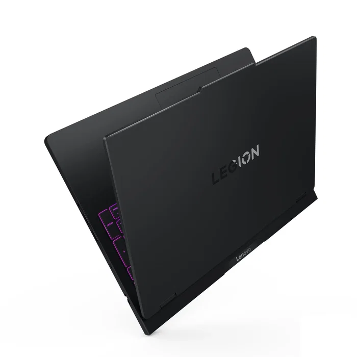 Lenovo Legion Pro 5 16IRX10 con Intel Core i9, 32 GB RAM y 1 TB