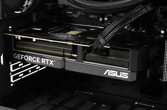 Komputronik Level PRO [G06] Ultra 7 265K | RTX 5070 12GB | 32GB RAM | 2TB SSD | W11 Pro