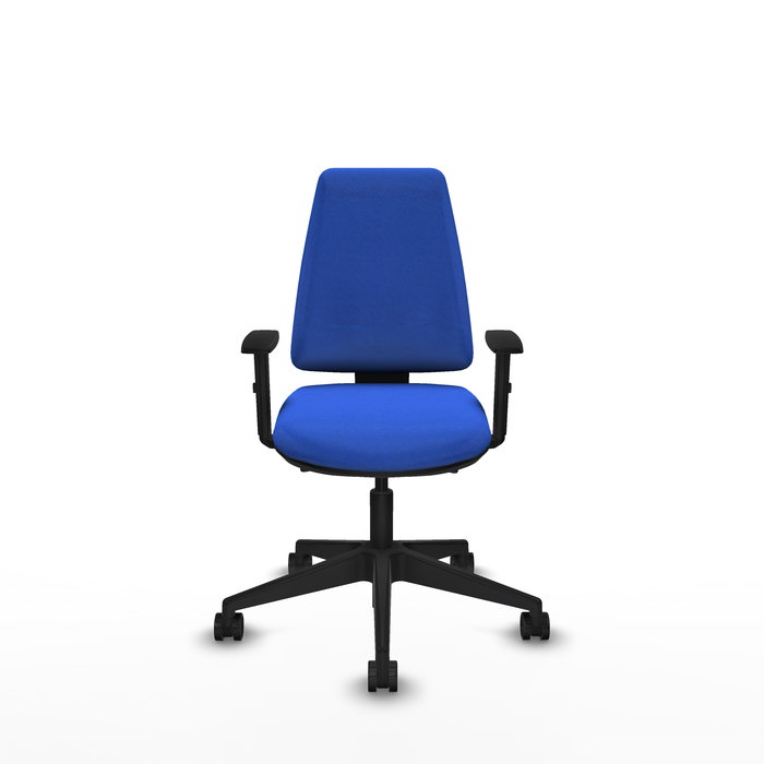 Silla de oficina Elche con mecanismo Asincro tapizada con Tela color Azul. Equipada con Base piramidal negra, Brazos 1D y Ruedas 65mm nailon