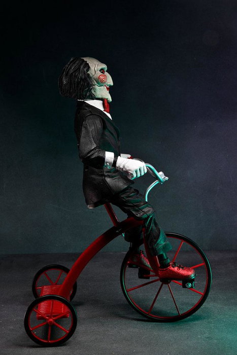 Saw Figura con sonido Billy con Triciclo 30 cm