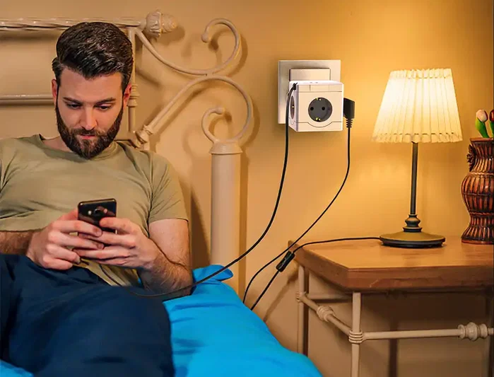 Q-Connect Power Cube 6 en 1 Regleta de Cubo con 3 Tomas, 2 USB y 1 USB-C