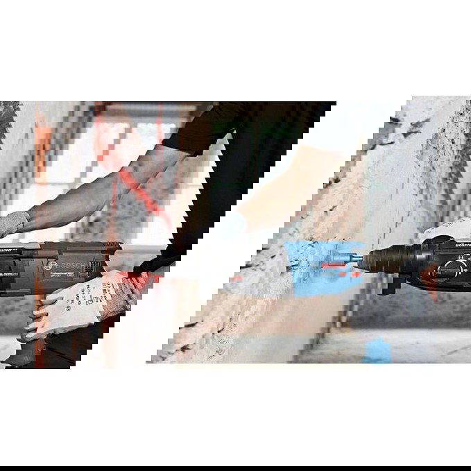 Bosch GBH 2-28 F Professional SSBF Martillo Perforador SDS Plus 880W Perforación Hormigón 2.8cm L-Boxx