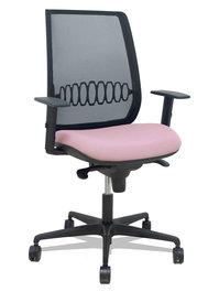 Silla de oficina Alares con mecanismo Sincro tapizada con Tela color Rosa y malla color Negro. Equipada con lumbar 1D, Brazos 1D y Ruedas 65mm nailon