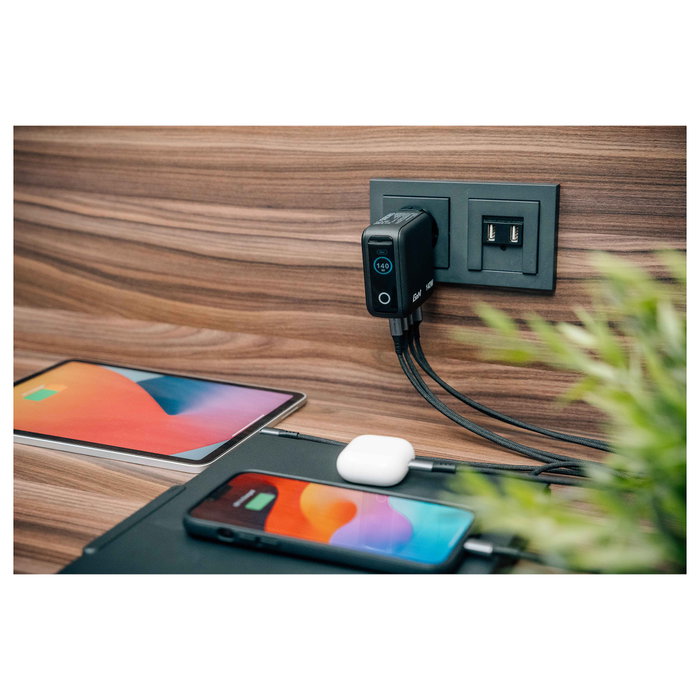Verbatim Mini GaN Charger 140W con Pantalla y 4 Puertos