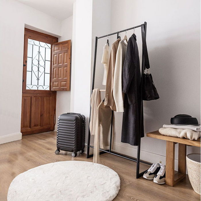 Newlux Perchero Burro Hangy One Negro hasta 15 kg Medida 80 x 40 x 160 cm