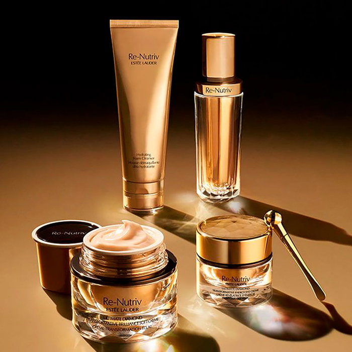Estée Lauder RE-NUTRIV Hydrating Foam Cleanser 125 ml Estée Lauder RE-NUTRIV Hydrating Foam Cleanser 125 ml
