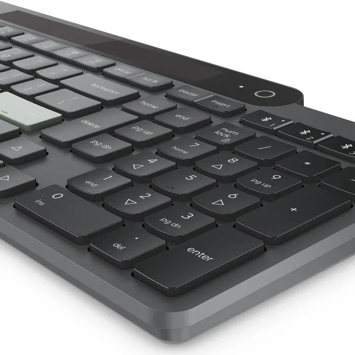 Lenovo Teclado Bluetooth Inalámbrico Autocargable Solar ES 172 - Español, Negro/Verde, 109 Teclas, Layout Completo, Conexión Multi-Dispositivo, Windows 10/11