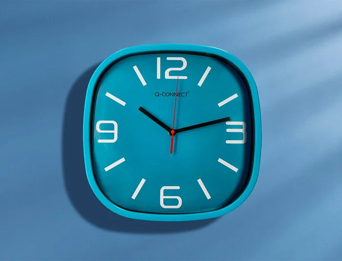 Q-connect Reloj de Pared Redondo Plástico Azul 30 cm Movimiento Silencioso