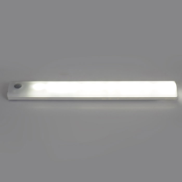 Je cherche une Idee Lámpara 12 LED con Sensor de Movimiento