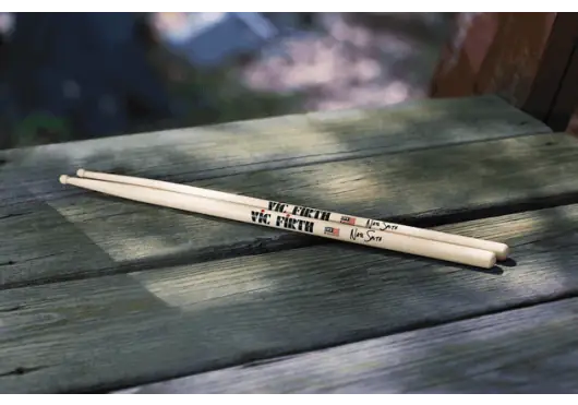 Vic Firth Baquetas Vf Signature Series Nate Smith L:40.6cm W:1cm H:1.4cm