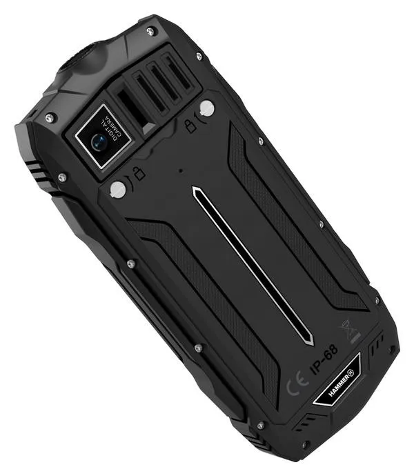 Hammer Rock 2.4 pulgadas 4G