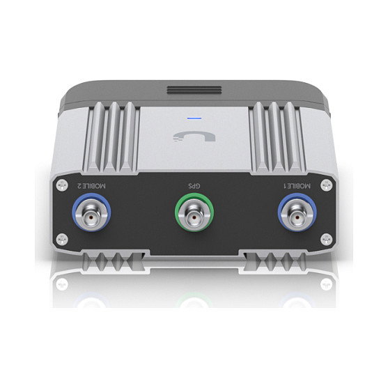 Ubiquiti UMR-Industrial Router 4G/LTE Móvil Industrial con Wi-Fi 2.4 GHz, 3 Antenas SMA Desmontables, GPS, 2 Puertos Gigabit, PoE, USB-C, para Montaje en Pared/Poste/DIN