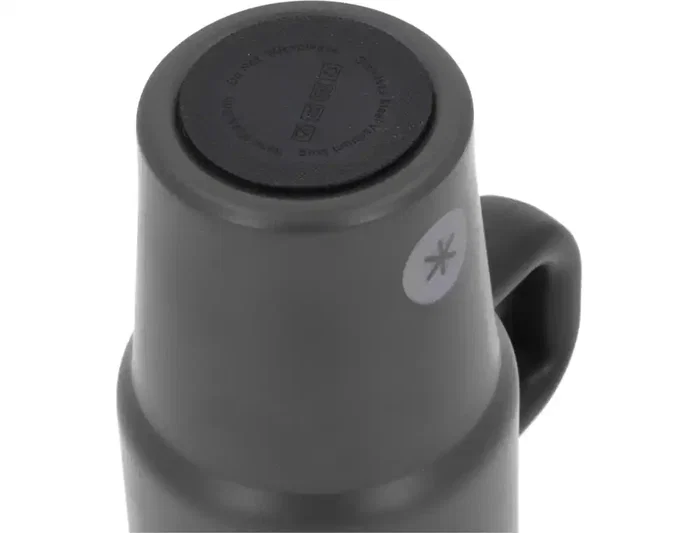 Antartik Taza térmica Pulse con asa y tapa hermética, 570 ml, Negro