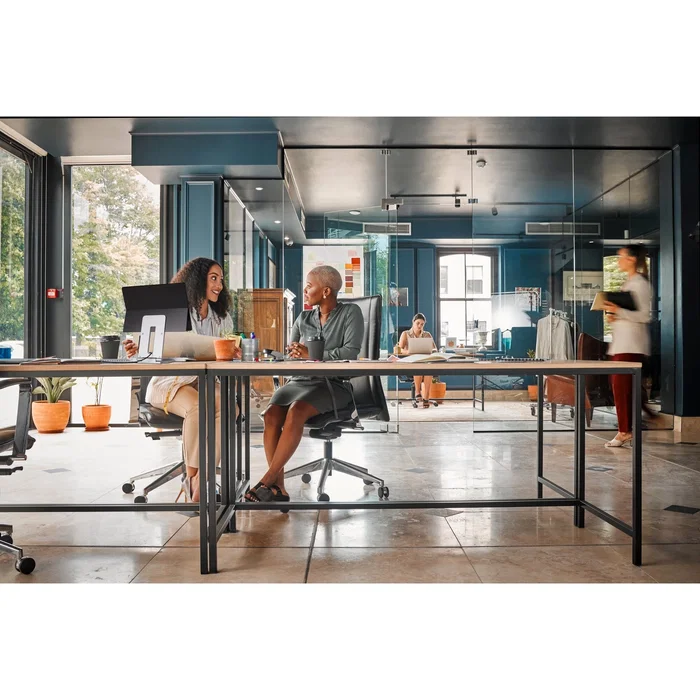 Kensington K58277WW Soporte Elevador Ergonómico para Microsoft Surface Pro y Go - Plegable, con Gestión de Cables - Diseñado para Surface Pro 7/8/9/10 y Go 2/3/4 - Color Platino