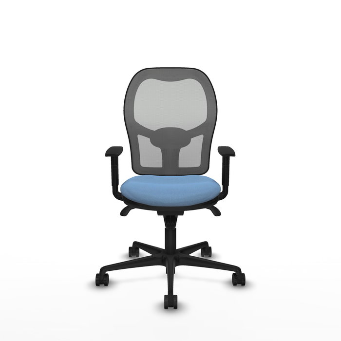 Silla de oficina Jorquera con mecanismo Sincro tapizada con Tela color Azul cielo y malla color Gris. Equipada con lumbar 1D, Brazos 1D y Ruedas 65mm nailon