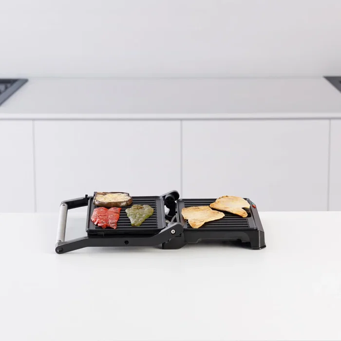 Taurus MyGrill Legend 968146000 Grill Eléctrico de Contacto y Plancha, 1000W, Apertura 180º, Placas Antiadherentes, Bandeja Recogegrasas Extraíble, Negro/Acero