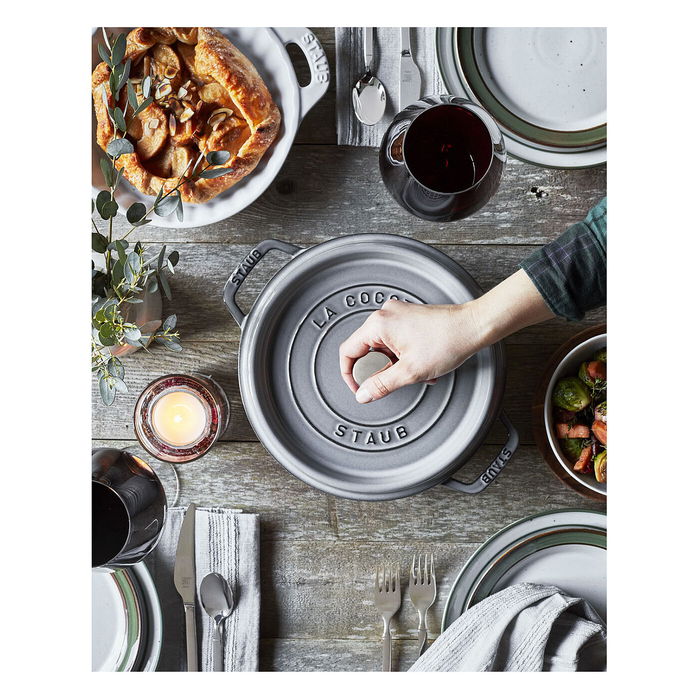 Staub La Cocotte Cazuela Horno Hierro Fundido 3.8L 24cm Redonda Gris - Apto Inducción, Horno, Lavavajillas