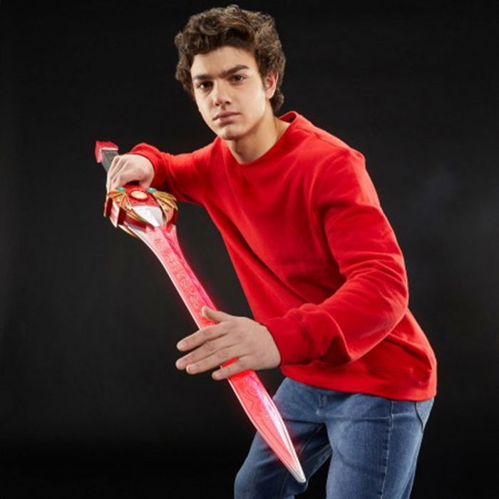 Hasbro Espada de Poder Mighty Morphin Ranger Rojo Power Rangers Réplica Escala 1:1 con Luz y Sonido