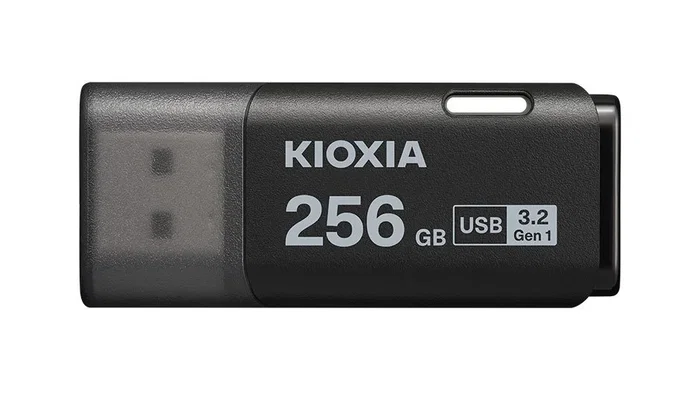 Kioxia U301 Memoria USB Flash 256 GB USB 3.2 Gen 1 Tipo A, Negro, Con Tapa y Llavero, Compatible con Windows y macOS