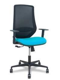 Silla de oficina Mardos con mecanismo Sincro tapizada con Tela color Turquesa y malla color Negro. Equipada con lumbar 1D, Brazos 1D y Ruedas 65mm nailon
