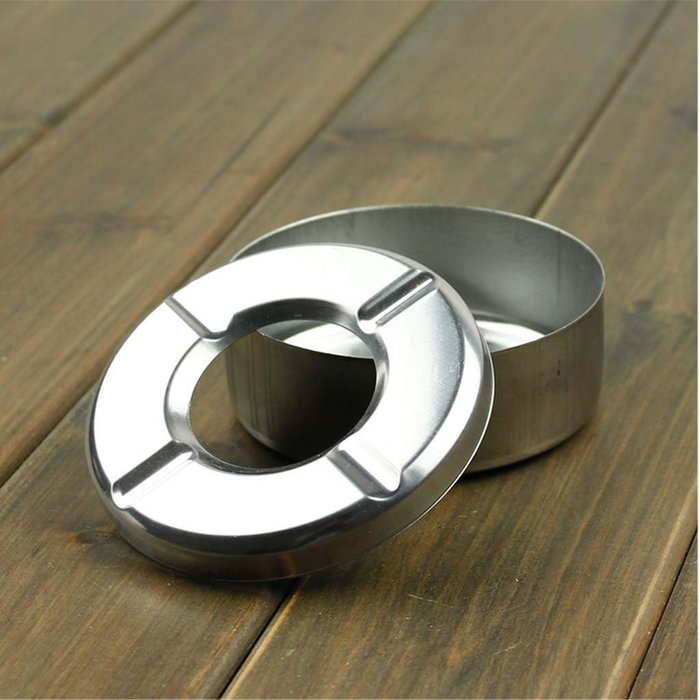 Inde Cenicero de Acero con Depósito de Agua, 9.4 x 9.4 x 3.2 cm (10 cm de Diámetro), Confortime - Color Plata (24 Unidades) Inde Cenicero de Acero con Depósito de Agua, 9.4 x 9.4 x 3.2 cm (10 cm de Diámetro), Confortime - Color Plata (24 Unidades)