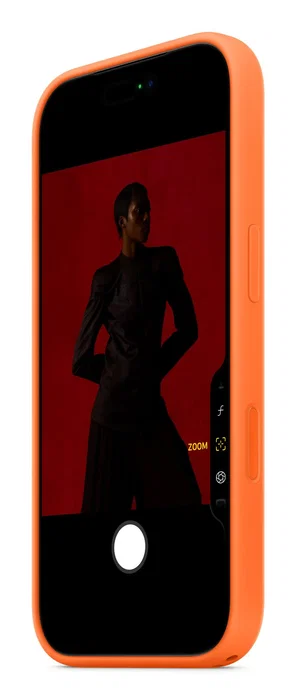Apple iPhone 17 Pro Funda de silicona con MagSafe - Naranja Apple iPhone 17 Pro Funda de silicona con MagSafe - Naranja