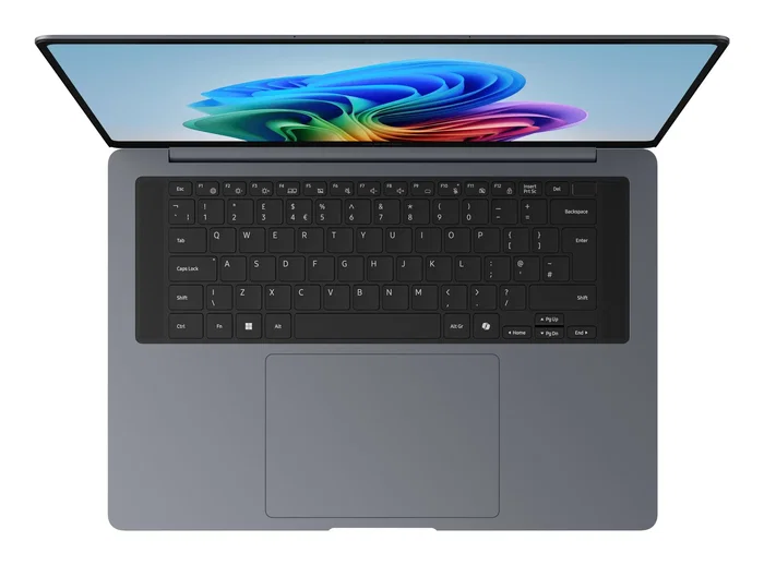 Samsung Galaxy Book6 Pro NP964XJG-KG8ES, Intel Core Ultra X7, 32GB, 1TB SSD, 16 pulg. Táctil