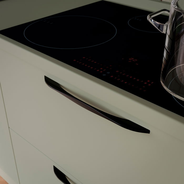 Emuca Lote de 8 tiradores para mueble Varna, L181mm, intereje 160mm, Zamak, Pintado negro