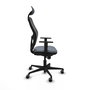 Silla de oficina Jorquera con mecanismo Sincro tapizada con Tela color Gris y malla color Negro. Equipada con lumbar 1D, Brazos 1D, Cabecero Fijo y Ruedas 65 mm parqué