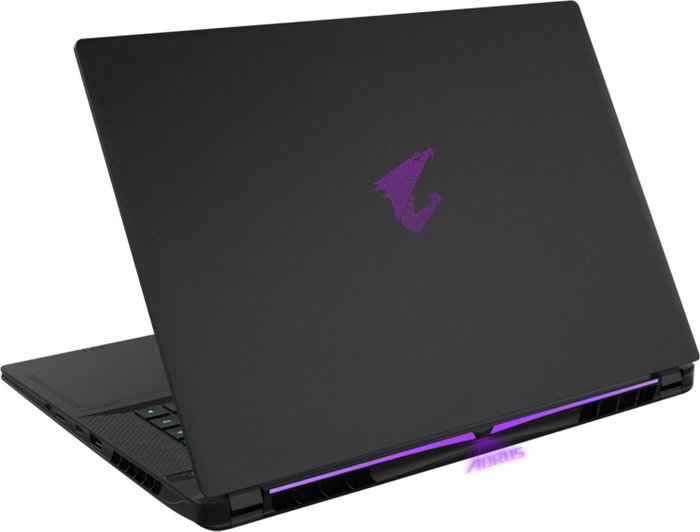 Gigabyte AORUS MASTER 16 Ryzen 9-8940HX 32GB 1TB RTX 5070Ti
