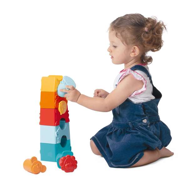 Chicco Torre Apilable Animalitos 2 en 1, Juguete Educativo para Desarrollar la Lógica y Habilidades Manuales Bebé 6 Meses a 3 Años (11x7x35 cm)