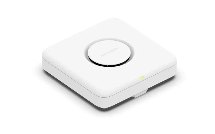 NETGEAR WBE750 Point of Access - Punto de Acceso WiFi 7 Tribanda (2.4/5/6 GHz), 11530 Mbps, 10G, PoE+, Gestión Insight, Color Blanco