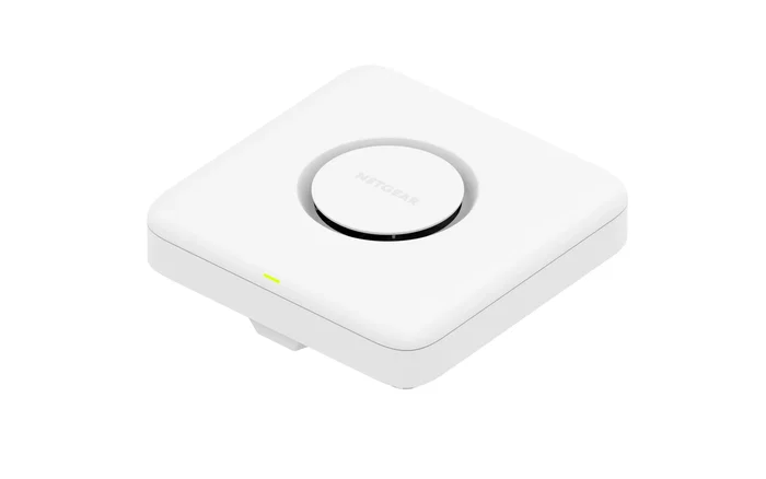 NETGEAR WBE750 Point of Access - Punto de Acceso WiFi 7 Tribanda (2.4/5/6 GHz), 11530 Mbps, 10G, PoE+, Gestión Insight, Color Blanco