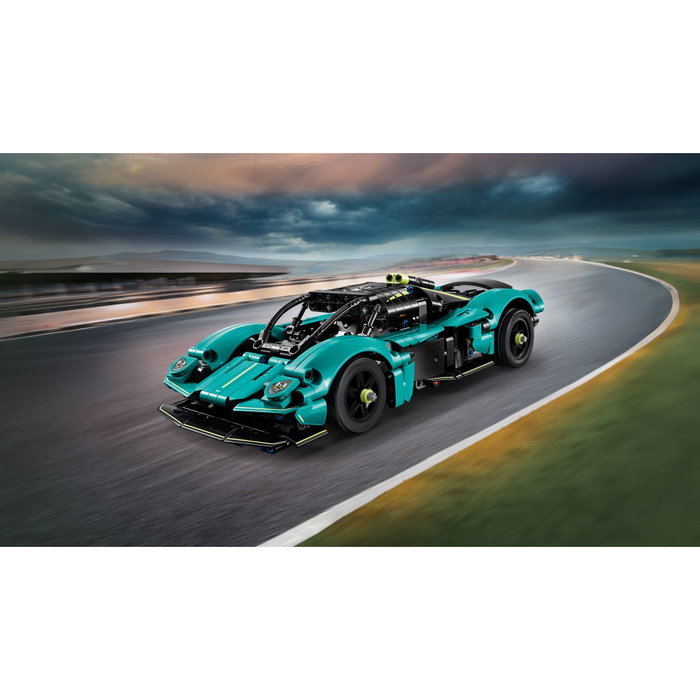 LEGO Technic Aston Martin Valkyrie 42208
