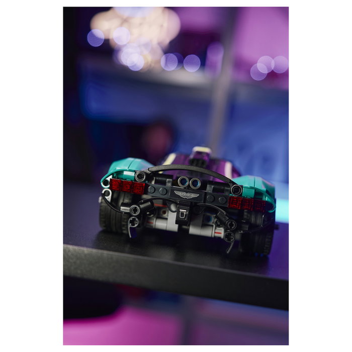 LEGO Technic Aston Martin Valkyrie 42208