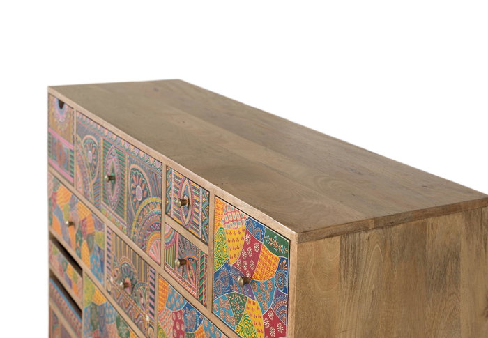 GINER Y COLOMER Cómoda en Madera de Mango con Pintura a Mano 120 cm, 14 Cajones con Motivos Geométricos y Florales, Diseño Asimétrico, Patas Angulares