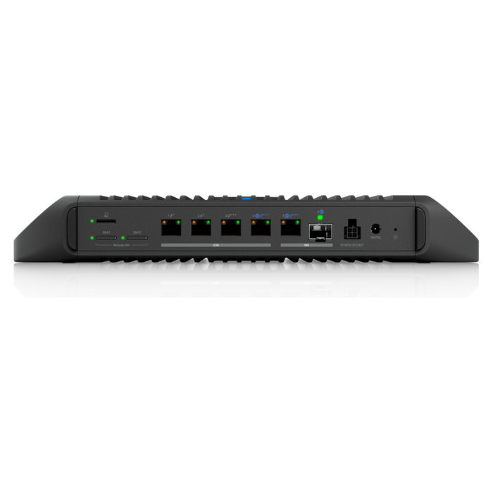 Ubiquiti UCG-Industrial Gateway Industrial con WiFi 6/6E y PoE, 5 Puertos Gigabit, 2 SIM, SFP+, ARM Cortex a 2.2 GHz, Para Bastidor/Escritorio/Pared, Negro