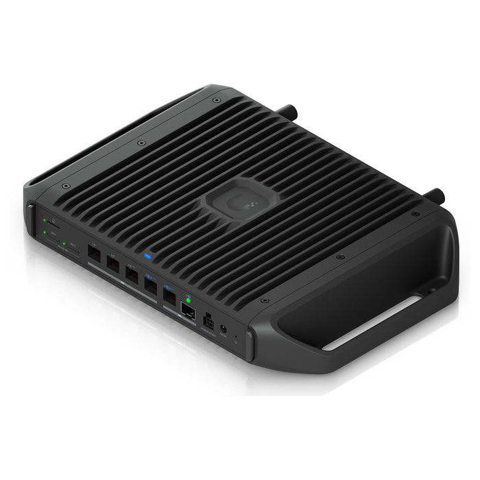 Ubiquiti UCG-Industrial Gateway Industrial con WiFi 6/6E y PoE, 5 Puertos Gigabit, 2 SIM, SFP+, ARM Cortex a 2.2 GHz, Para Bastidor/Escritorio/Pared, Negro