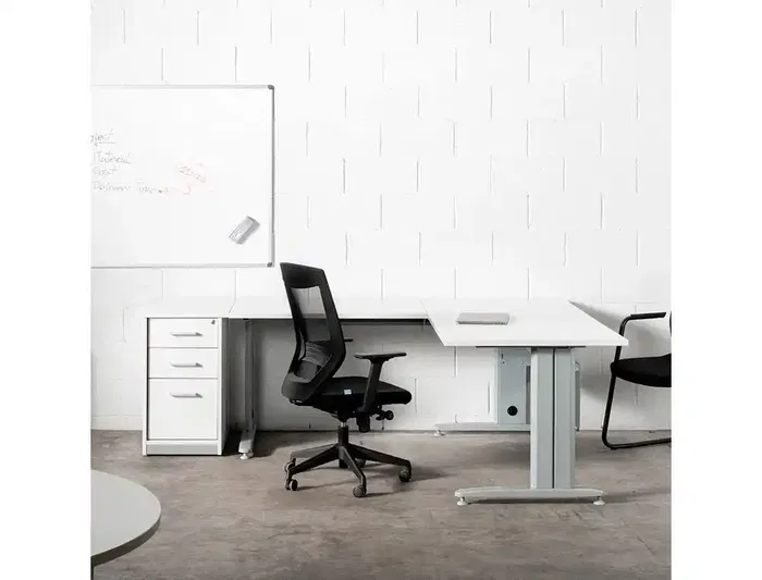 Rocada Pizarra Blanca Magnética Lacada con Marco de Aluminio 120x180 cm Rocada Pizarra Blanca Magnética Lacada con Marco de Aluminio 120x180 cm