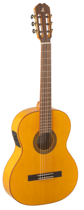 Guitarra Clásica Admira Triana Serie Flamenco Electrificada con Fishman Guitarra Clásica Admira Triana Serie Flamenco Electrificada con Fishman