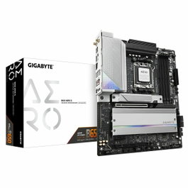 Gigabyte B650 AERO G ATX con Socket AM5 y DDR5