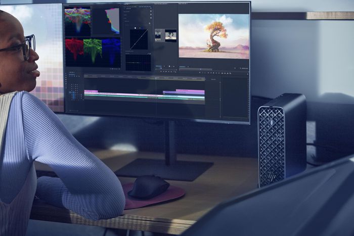 HP Z24q G3 Pantalla QHD de 60.5 cm (23.8 pulgadas) con Precisión de Color Profesional