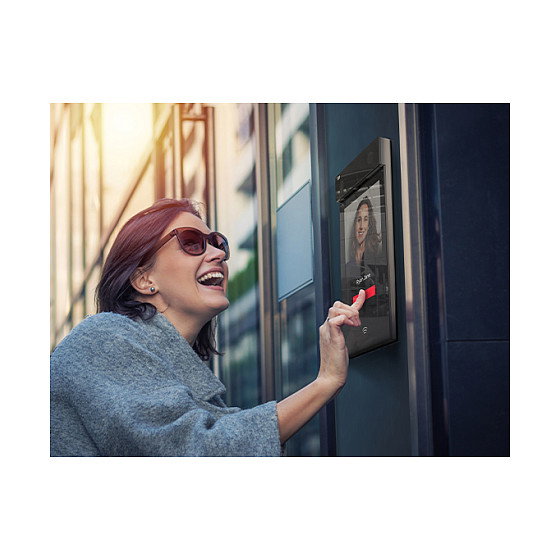 2N Intercomunicador IP Style Basiseinheit 9157101, Pantalla Táctil IPS 10.1", Cámara 5 MP, VoIP, Montaje Pared, Resistente IP65 IK08