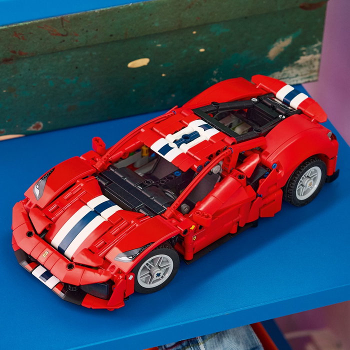 LEGO Technic Ferrari 488 Pista 42235