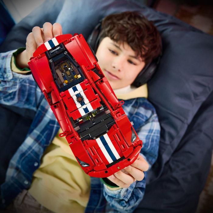 LEGO Technic Ferrari 488 Pista 42235