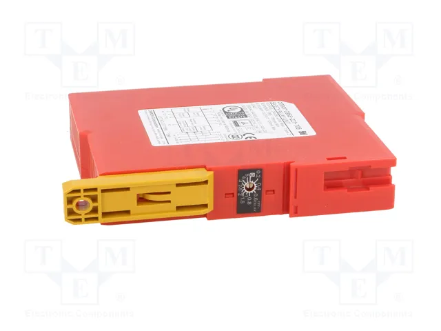 OMRON G9SE-221-T05 Relé de seguridad 24VDC con 4 entradas