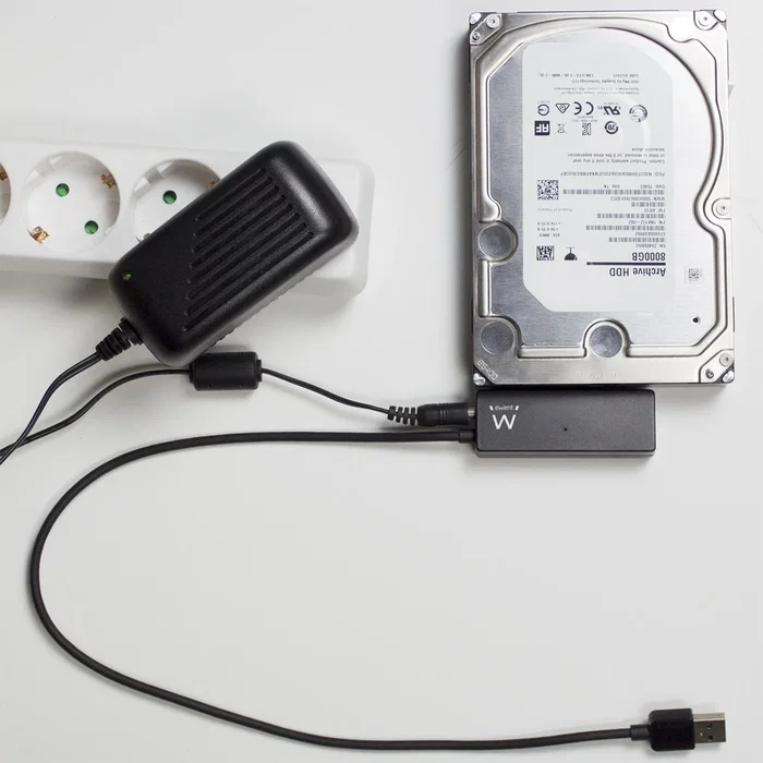 Ewent EW7018 Adaptador USB 3.1 Gen 1 a SATA 6G para Discos de 2.5 y 3.5 pulgadas